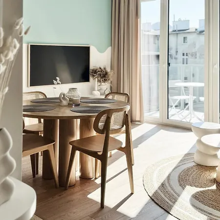 N736 - 55m2 Premium Z 2025 Roku Appartement