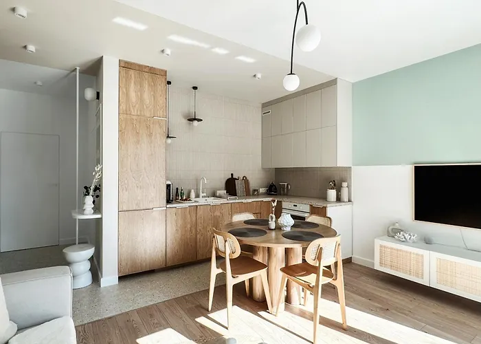 N736 - 55m2 Premium Z 2025 Roku *